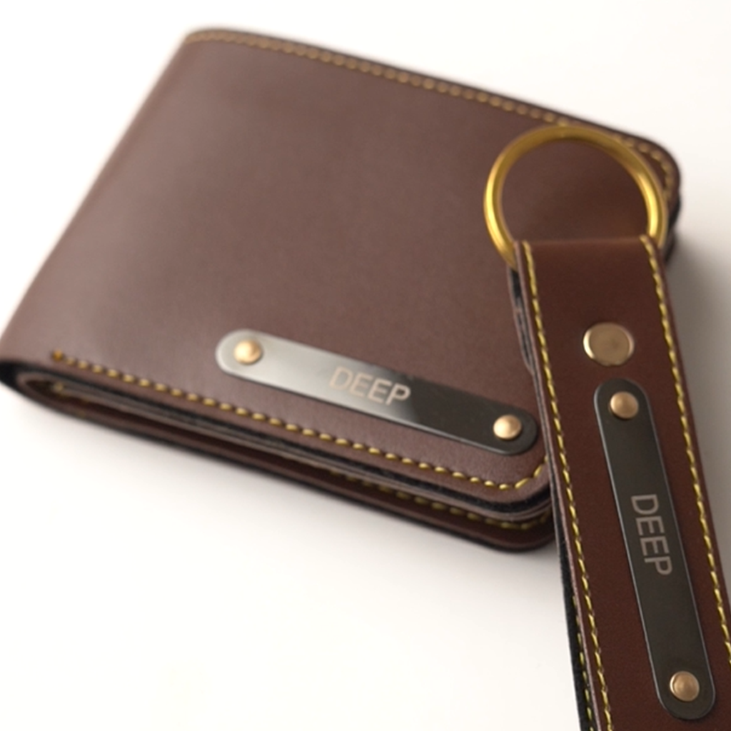 Premium Personalized Leather Wallet – Dark Brown | Custom Nameplate with Keychain